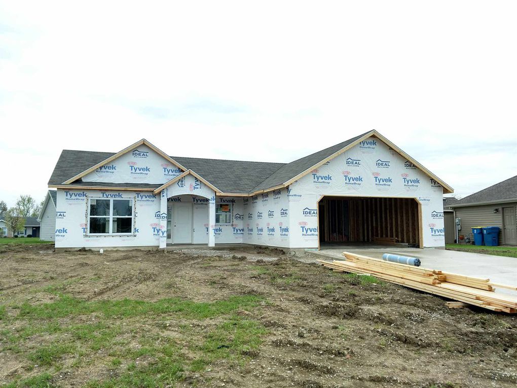 1050 Granary Court, Bluffton, Indiana