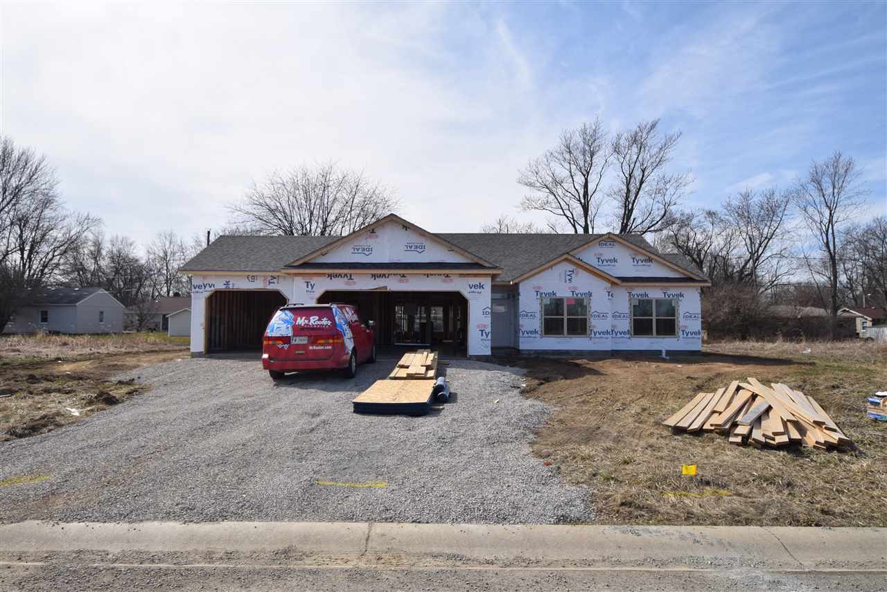 4413 N. Emerald Point Way, Muncie, IN.