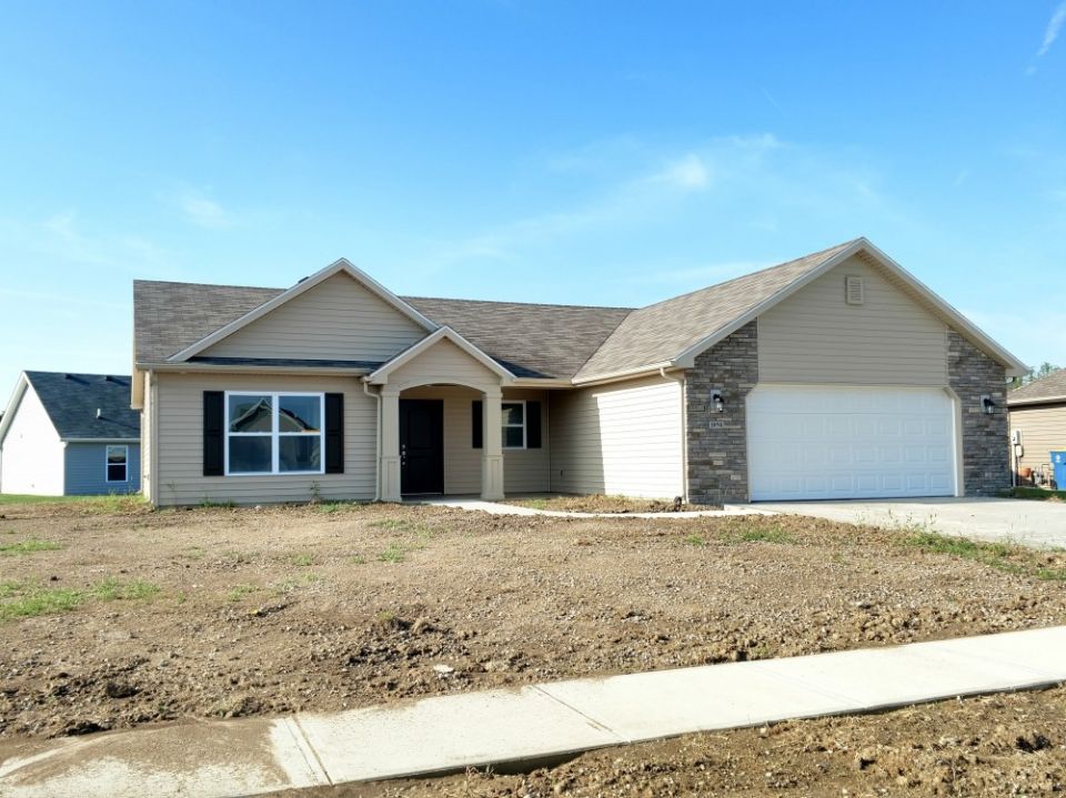 Charleston I Ideal Builders